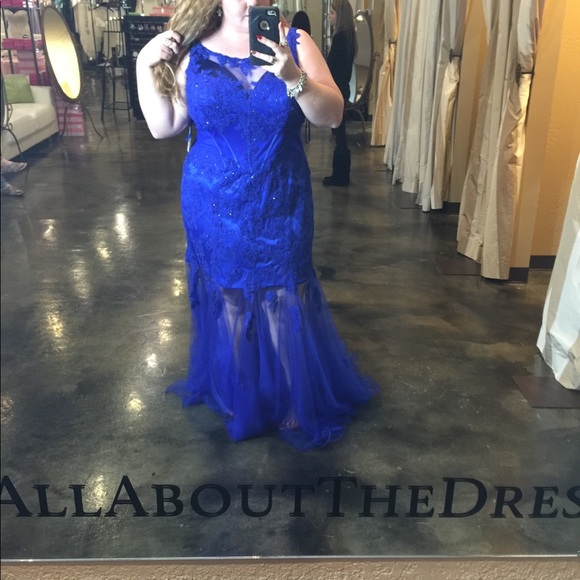 Plus size prom/pageant dress - Picture 5 of 5